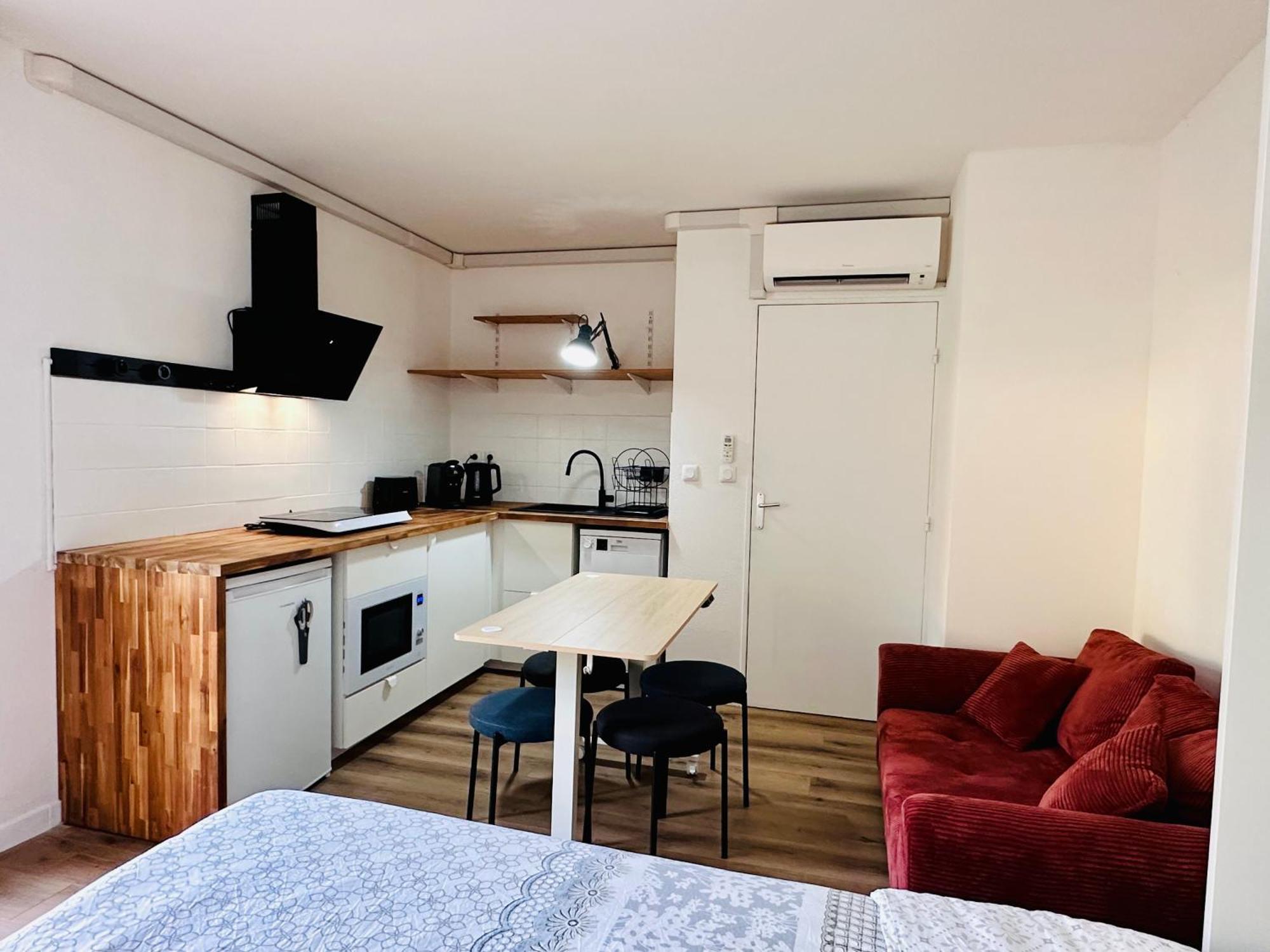 Apartment 40M2-Air Conditioning-Elevator-Underground Parking-Self Checkin! Appart Climatise 40M2-Ascenseur-Parking Souterrain -Arrivee Autonome Avignon Exterior foto
